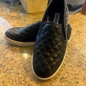 Steve Madden Quilted Black Leather Women’s Loafers